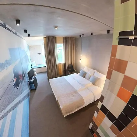 Hotel Elferrooms 3*