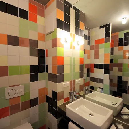 Hotel Elferrooms Ubstadt-Weiher