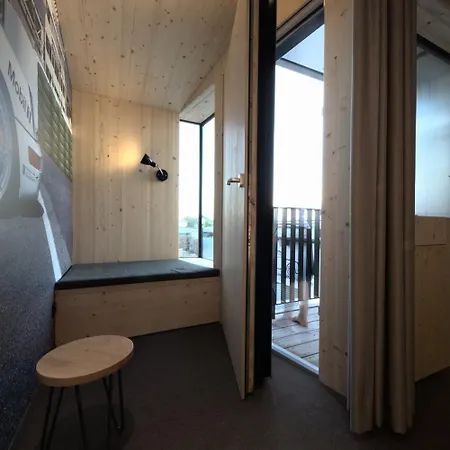Elferrooms