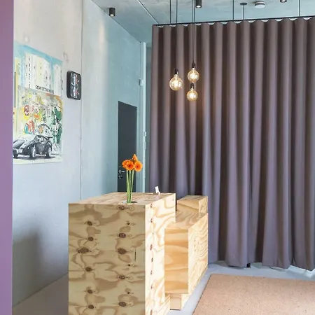 Elferrooms